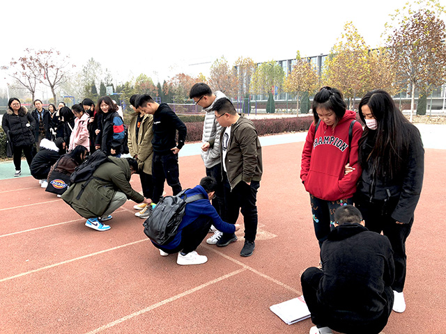 【完满班级】青春齐奔跑 我们共进退——艺术传媒学院视觉（专升）1805班“独掌难行，孤掌难鸣”完满班级趣味赛