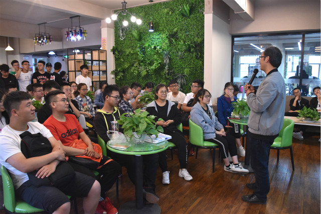 学长计划第525期:走进农村区域 努力共创佳绩——经济与管理学院学长计划之“专业专题之区域专业我最帅”