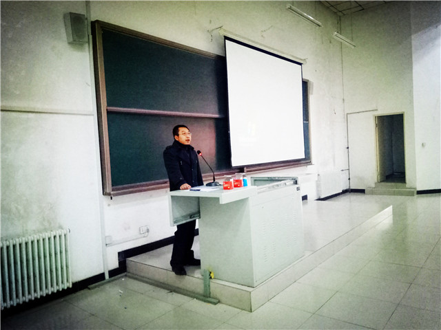 敲响安全的警钟 奏响生命的乐章——机电工程系与信息工程系联合举办消防安全知识讲座