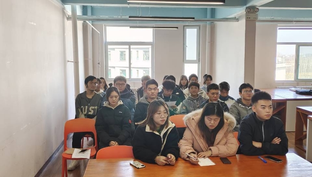 学长计划第927期：语由口出 恩从心涌——智能工程学院第一百二十七期学长计划之“学会感恩，从我做起”