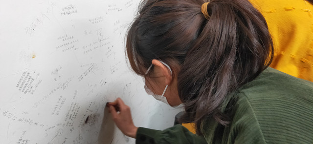 【完满班级】雷锋精神代代传 公益之花处处开——淬炼商学院会计2004班、营销2001班完满班级活动