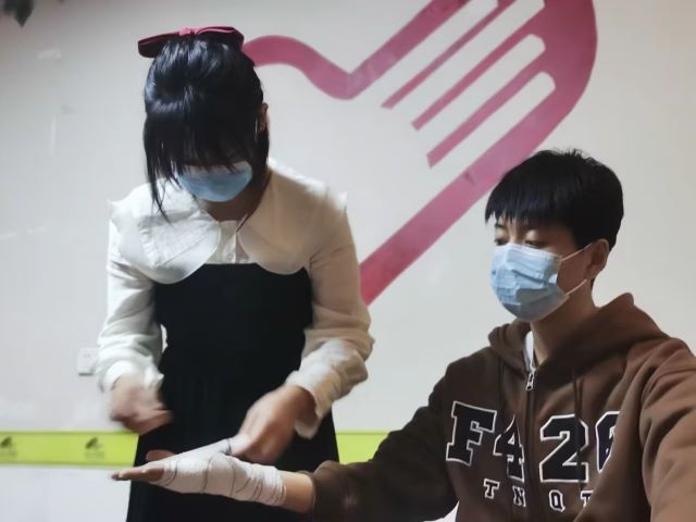 【完满团支部】应急救援 青春护航——智能工程学院电气2201班完满团支部活动