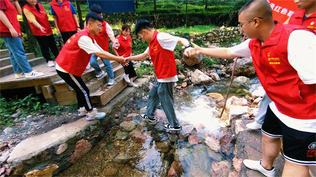 【三下乡】回顾革命历程 追忆峥嵘岁月