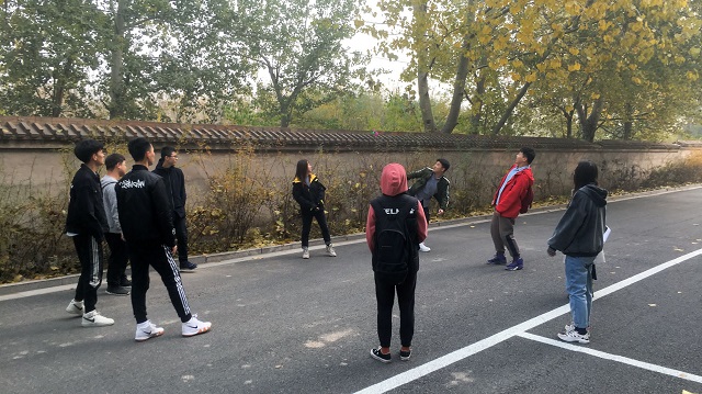 【完满班级】体育精神 毽球传情