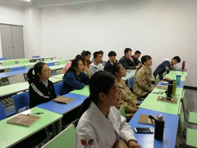 【完满班级】不忘初心 砥砺前行——淬炼商学院四月完满班级主题活动（八）