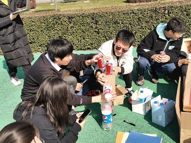 【完满班级】变废为宝 创意手工——食品与环境学院动物医学2001班完满班级活动