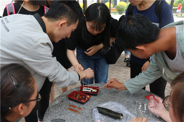 【完满班级】结束亦是开始  再起航 ——外语系“话远方•致青春”完满班级系列活动