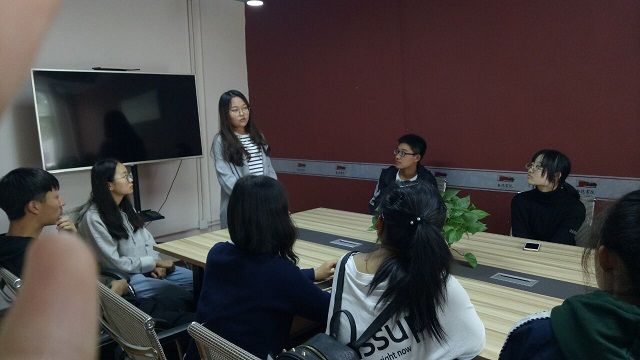 【社团快讯】清幽书香 点燃希望——食品营养协会举办新老社员见面会