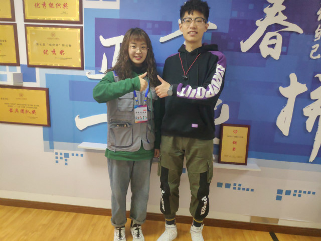 闪光的信院第238期:执笔挥墨 创造“琦”迹