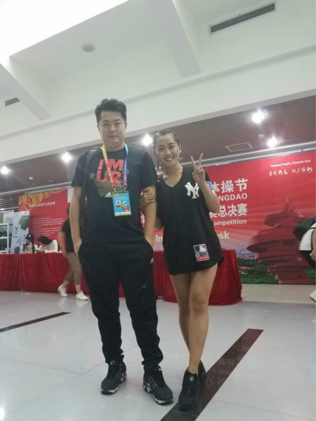 闪光的信院第155期:婀娜多姿 鸾歌雁舞——史雁红