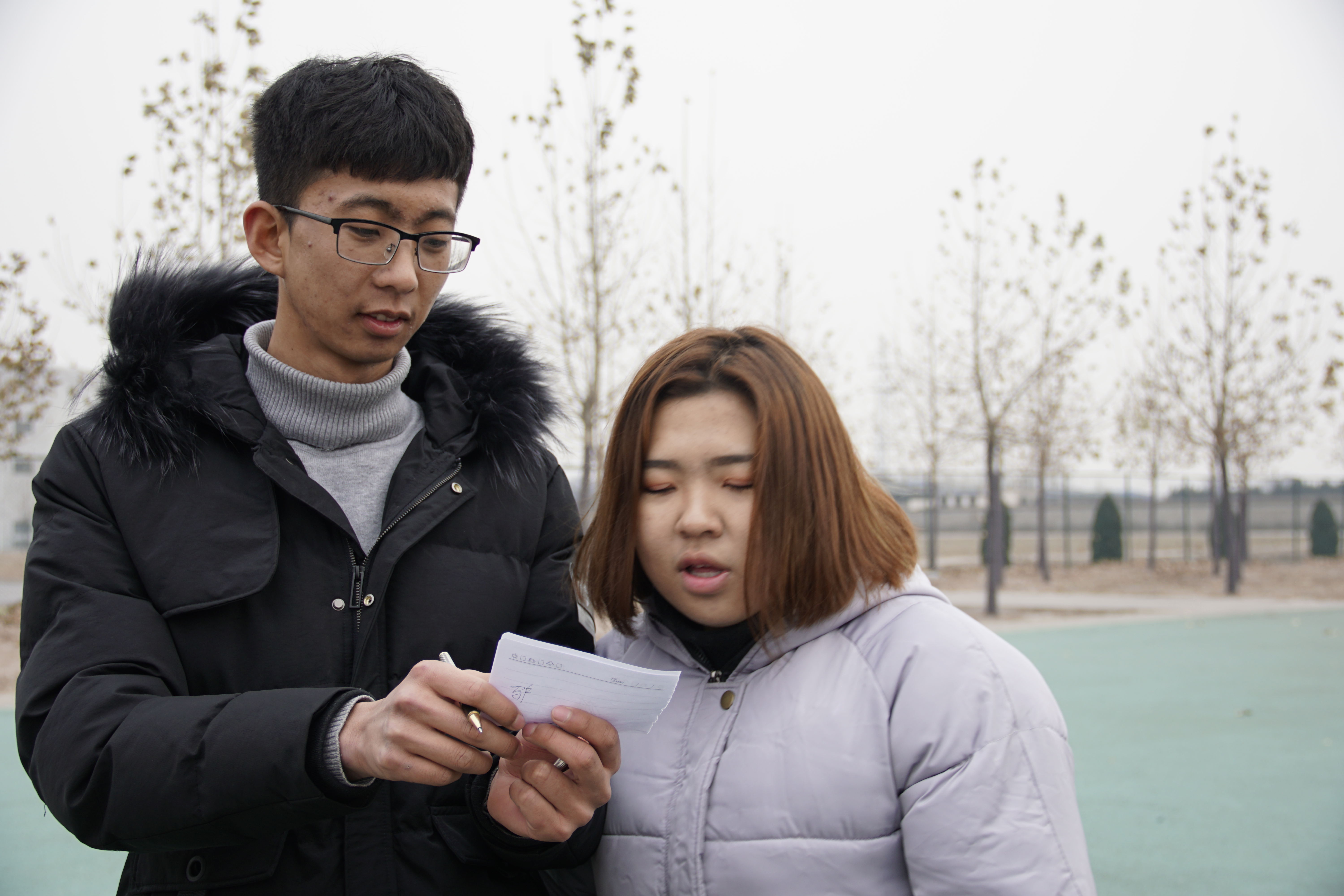 【完满班级】趣味游戏 感情互动——环设1701、1705班举办回忆儿时趣味完满班级活动