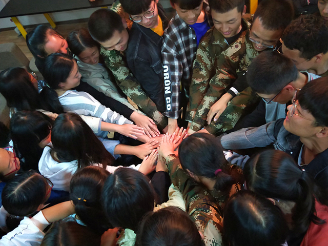 【完满班级】青春即刻出发 友谊地久天长——大数据学院、信息工程学院九月完满班级活动纪实（二）