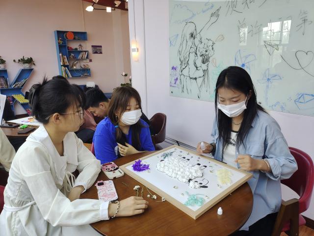 心之旋律起涟漪 一框天地绘神奇——第二期“情意工艺 用心创作”
