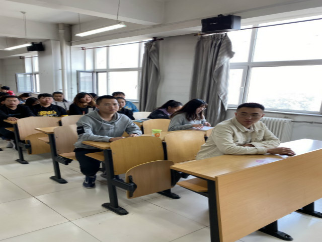 【完满班级】用歌唱向新中国成立70周年庆献礼——食品与环境学院园林1604班分享交流会