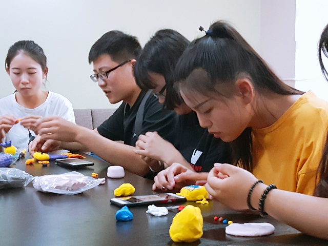 【完满班级】小作品 大世界——淬炼商学院六月完满班级主题活动（三十一）