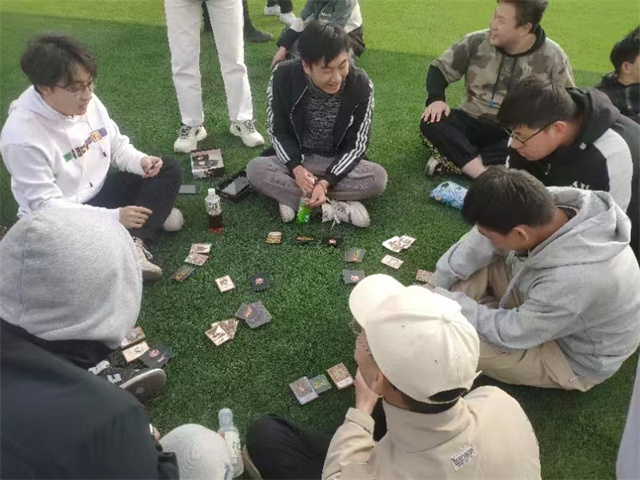 【完满团支部】羽落惊鸿 球定乾坤——智能工程学院通信2203班完满团支部活动