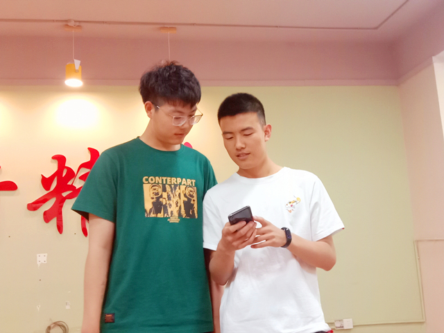 【完满班级】多彩艺术 魅力绽放——大数据学院软件1801班歌唱大赛