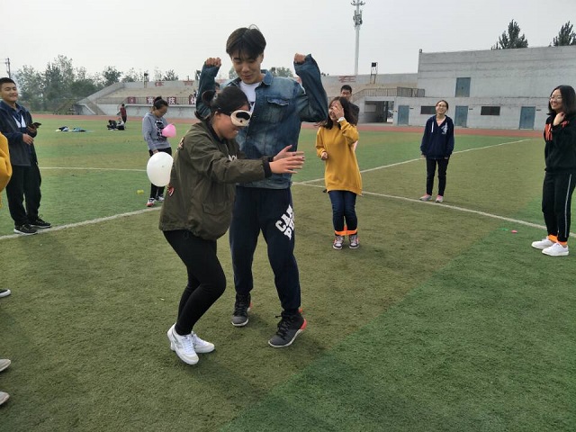 【完满班级】青春无畏 逐梦扬威——食品1701、土管1701、土管1702班举办完满班级主题活动