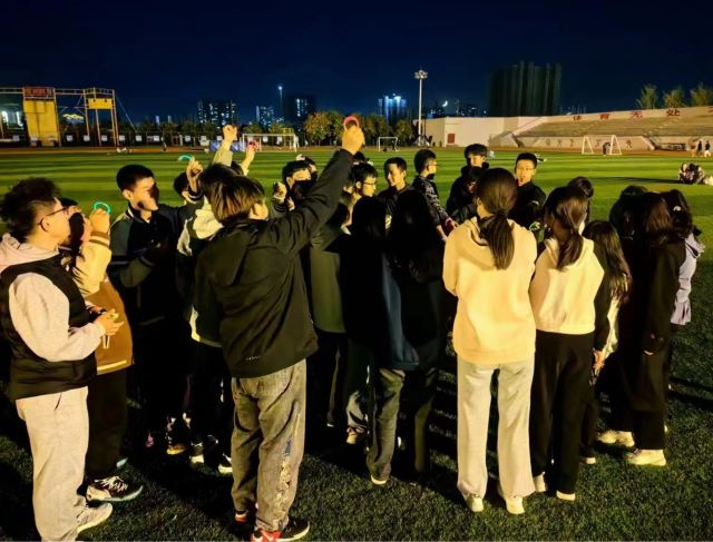十月亮点纷呈 新工科青年完满启程——大数据学院、信息工程学院十月完满团支部活动集锦(五)