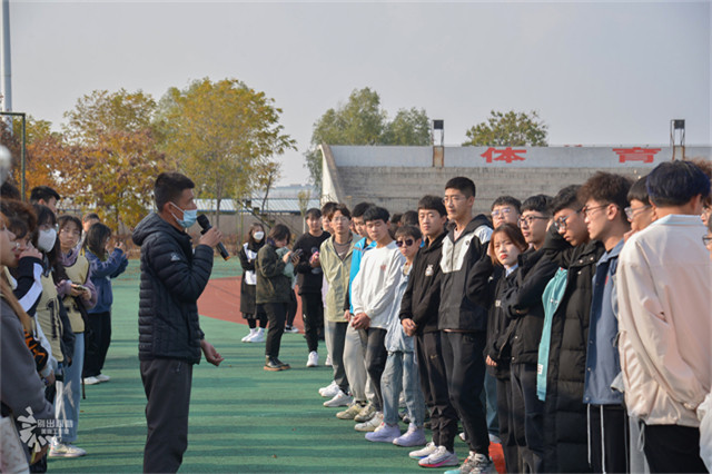 【学生干部技能大赛】“青春向前冲”素质拓展大赛:凝心聚力·创造感动