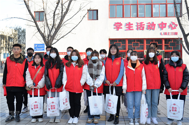 暖心工程第482期:满格爱心走进福康老年公寓