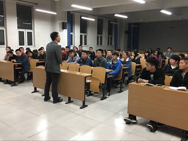 【辅导员说完满】环境科学与食品工程系举行辅导员说完满活动