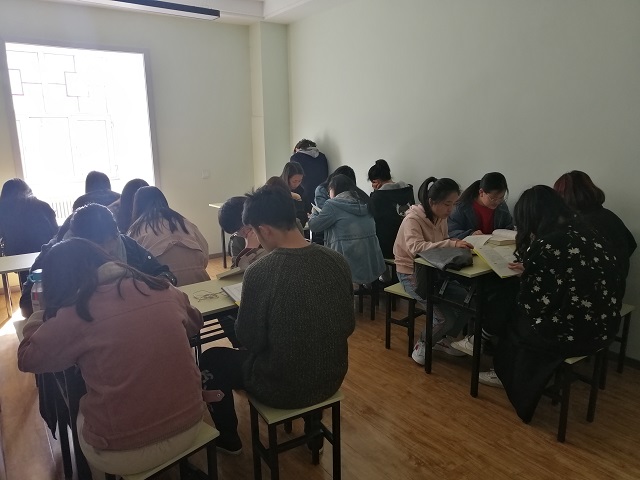 【完满班级】心灵·共读——远景1806完满班级活动