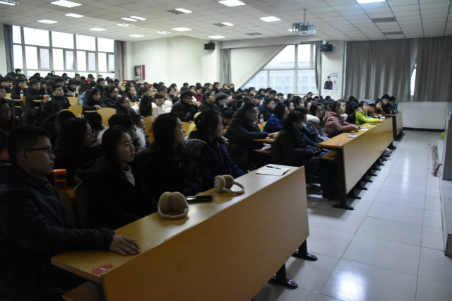 【辅导员说完满】完满青春路 竞技体育情——经济管理系举办竞技体育平台介绍活动