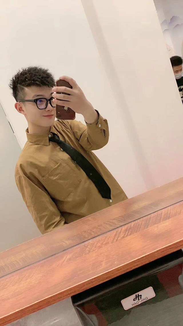 【达人秀】第八届“我最闪亮”信院达人秀十强专访：狂欢吧！达人