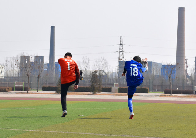 前行第170期:用光影捕捉瞬间 用心灵发现美好