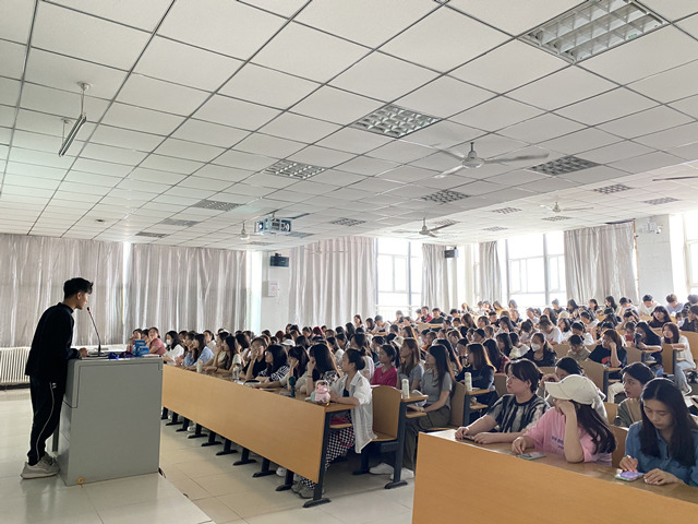 【辅导员说完满】春山可望 草木蔓发 我们“一研为定” ——淬炼·国际商学院2020级辅导员说完满活动