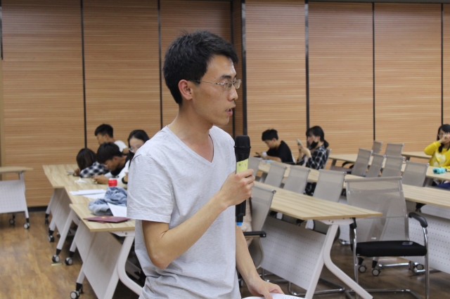 【1+1＞2】开科取士 模拟公考等你背水一战——淬炼商学院举办模拟公务员面试大赛