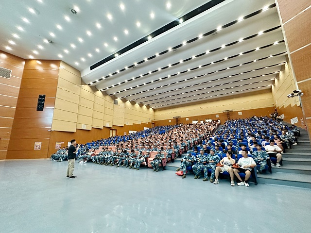 把书院理念刻进信院人的DNA里——书院师生代表书院宣讲入耳入心