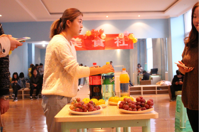【社团快讯】美食社“美食美客 看我的”蛋挞制作活动圆满完成