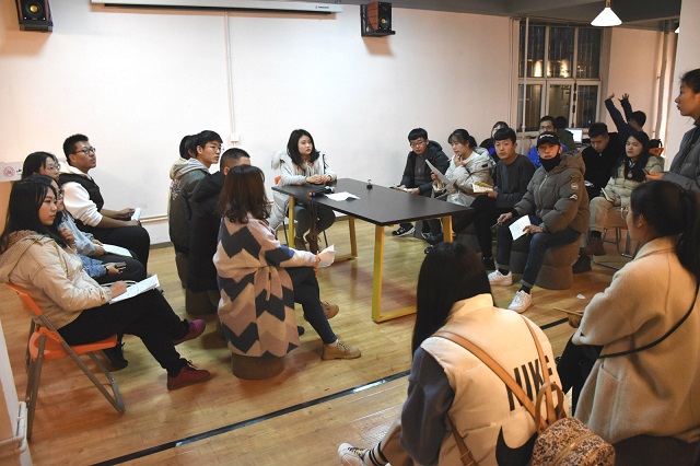 【社团快讯】激情辩论 勇敢发声——纵横辩论社举办趣味辩论赛活动