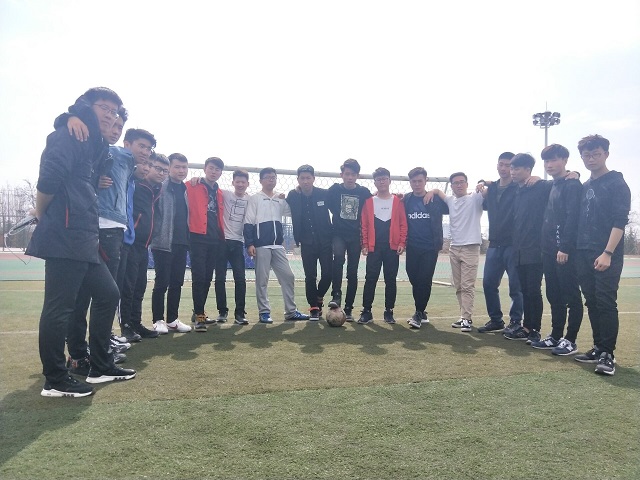 【完满班级】超越 从足下起航——艺术传媒系环设1601、1605班举办完满班级活动