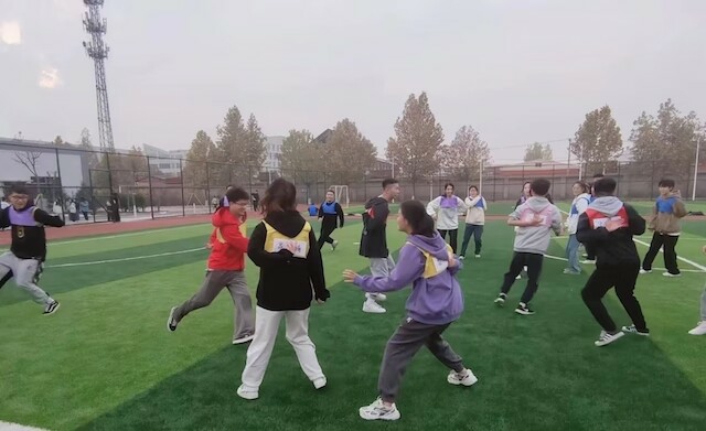 【完满班级】青春肆意飞扬 热爱经久不息——经济与管理学院十一月完满班级纪实（一）