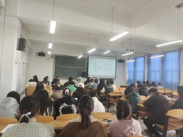 【辅导员说完满】信院中书写青春 书院制灌注自我——食品与环境学院2020级辅导员说完满活动