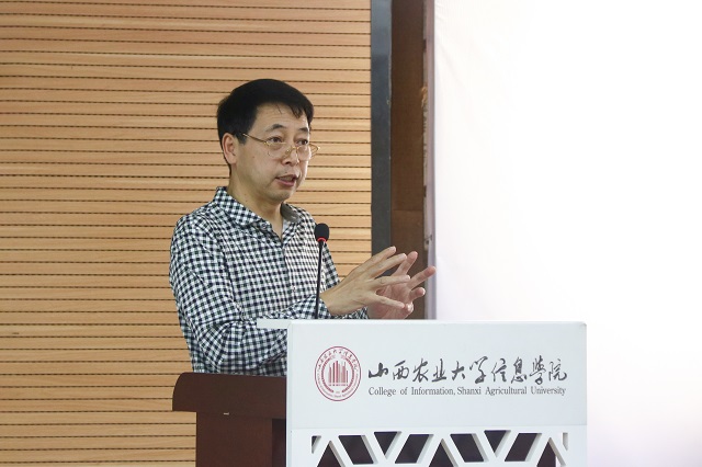 凝共识 促发展——学生社团指导老师见面会顺利召开