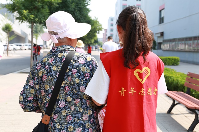 【信院力量•青联】爱在六月  点亮心窗  放飞梦想  放飞希望