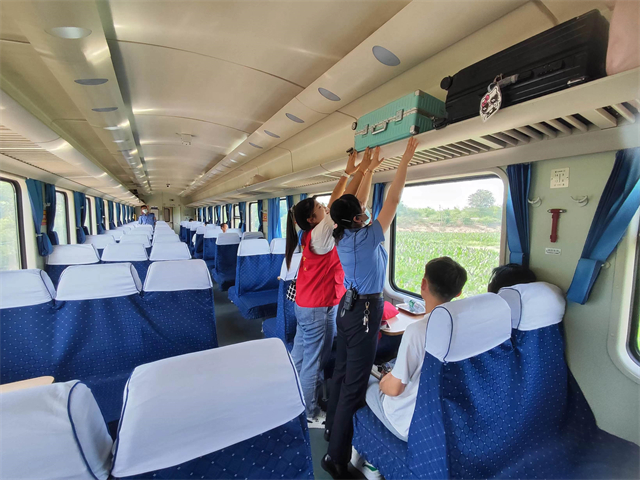 【三下乡】侯马·“槐”揣理想 “行”向远方——大数据学院、信息工程学院“新工科青年”大学生移动的宣讲团