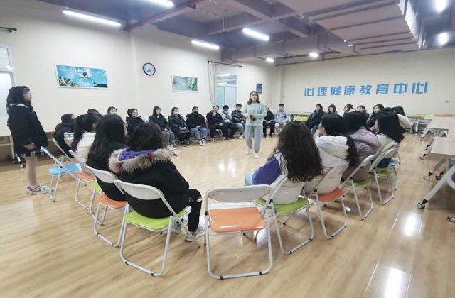 【完满班级】动手动脚 入心入脑——淬炼商学院完满班级活动