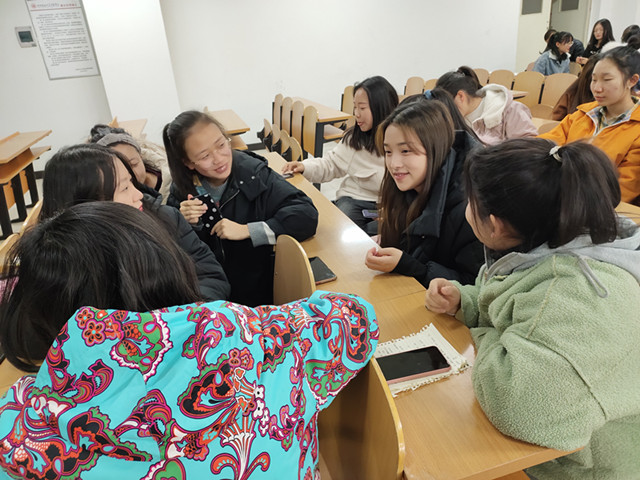 【完满班级】传东方智慧 品华夏文化——外语系英语1901班、1907班12月完满活动