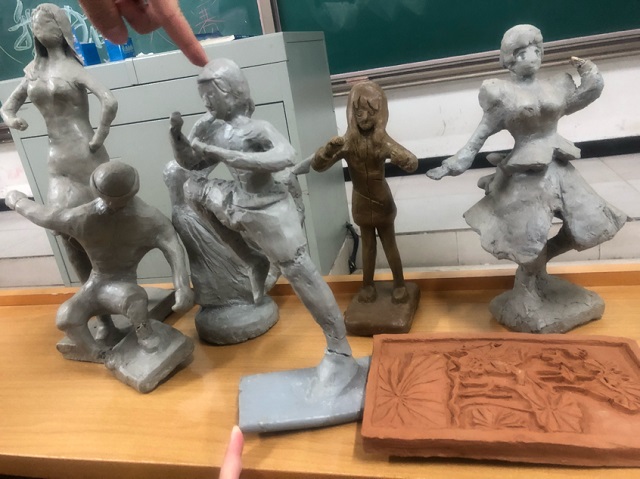 【完满班级】奇思妙想 创造动漫人物——动画1601班举办精雕油泥手办制作成果展