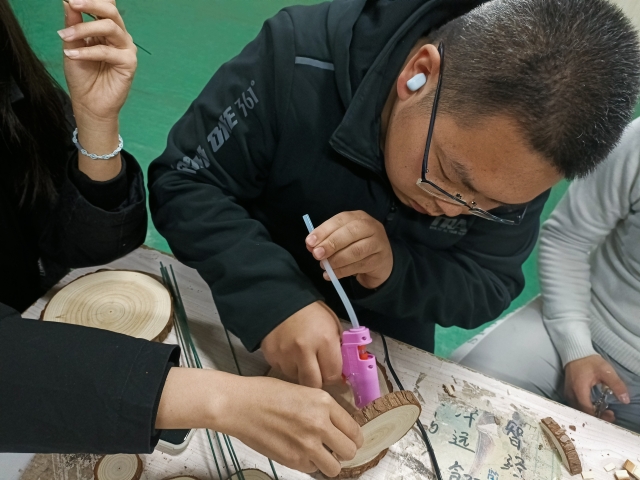 蓬发思维 共创未来——食品与环境学院第十四期“青马工程——知行班”完满活动