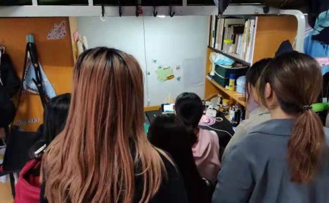 【完满班级】教书育人 感谢师恩——艺术传媒学院视觉1803班感恩教师宣讲会