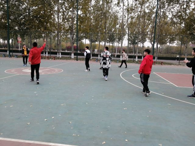 【完满班级】挥洒汗水的篮球场——大数据学院、信息工程学院2019级完满班级活动