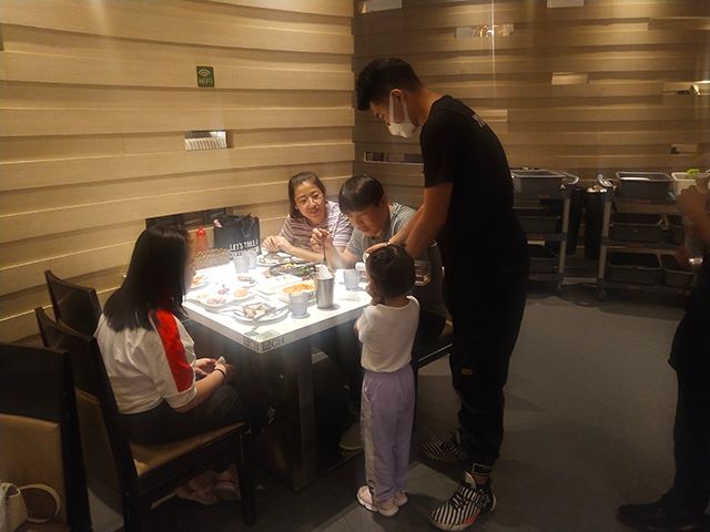 【暑假劳动实践】享受劳动之美 体验收获之乐 ——艺术传媒学院环境设计1706班