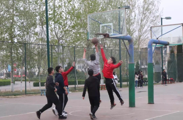 【完满班级】运筹帷幄展宏图 气贯长虹谱青春——经济与管理学院五月完满班级活动纪实（十一）