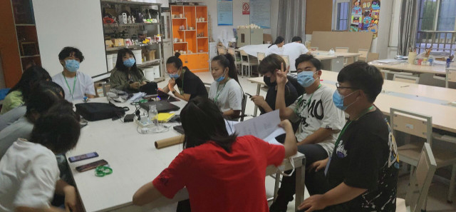 【主题团日】再次与你相遇我想对你说——工设1801班级团日活动